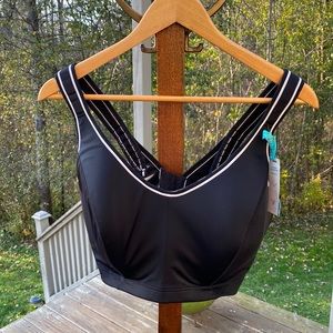 NWT Livi High Impact Sports Bra